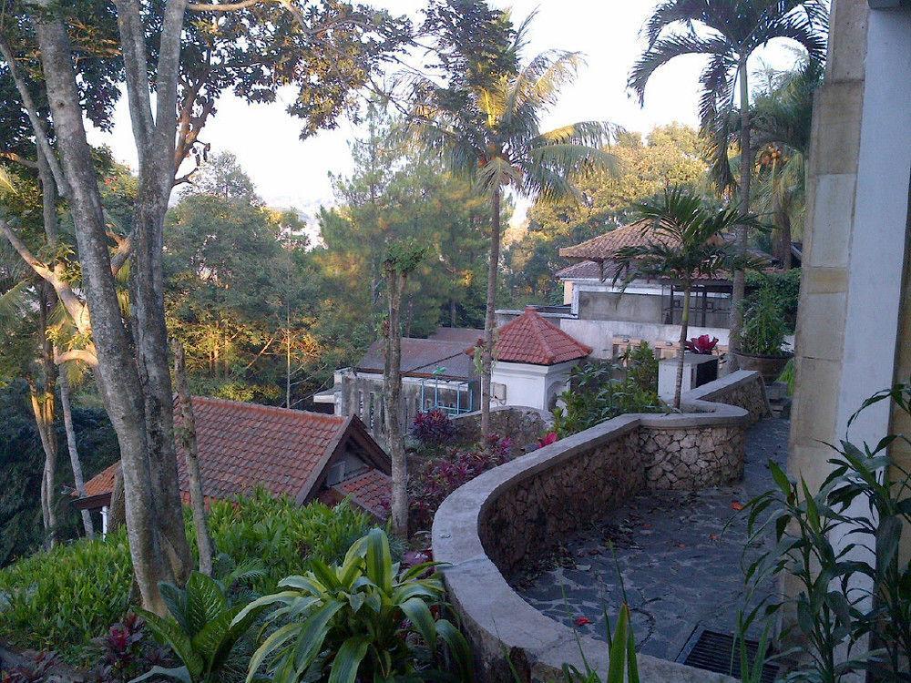 Hotel Tidar Malang Exterior photo